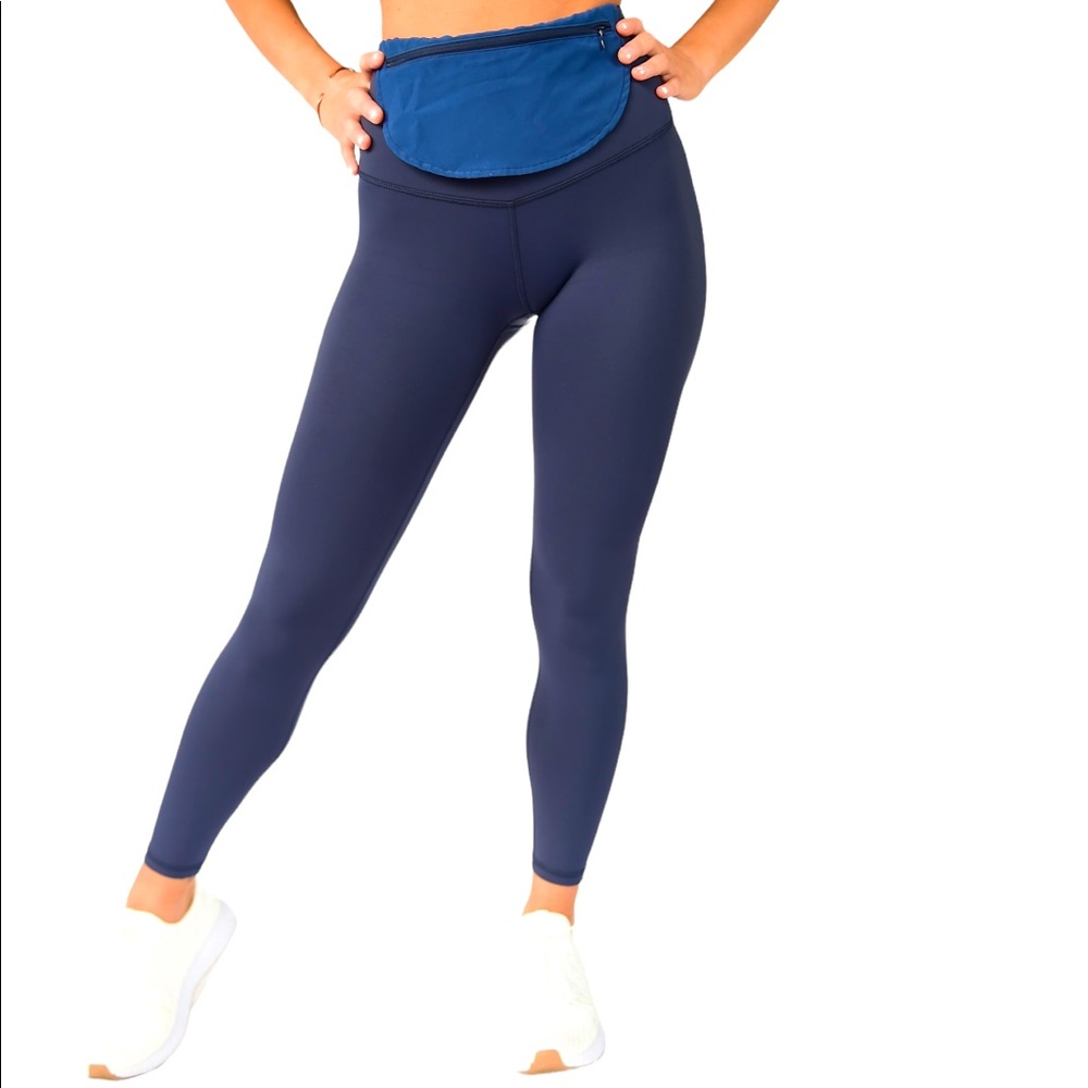 Joey Pouch Leggings by La Betri